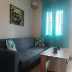 Lucy's House Apartament