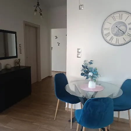 Lucy's House Apartman